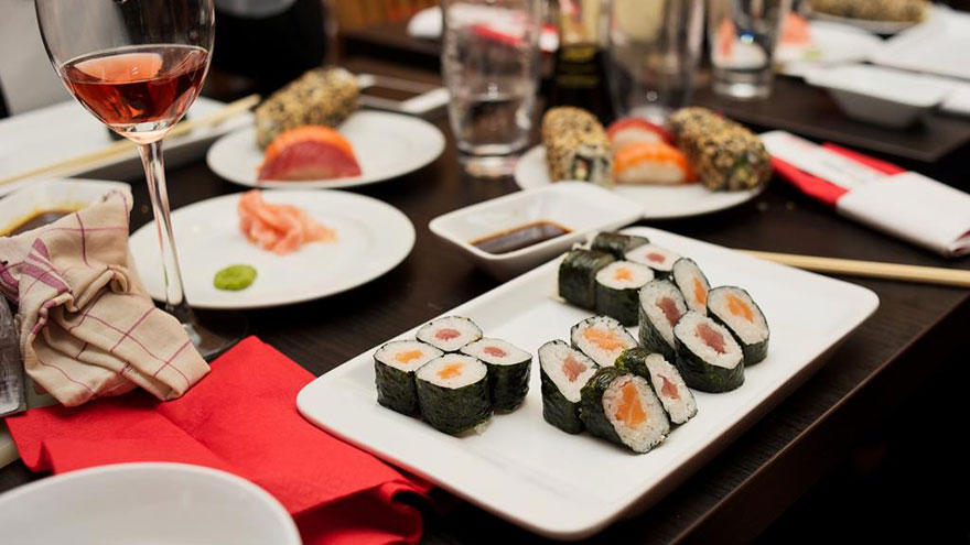 How to Throw a Sushi Dinner Party