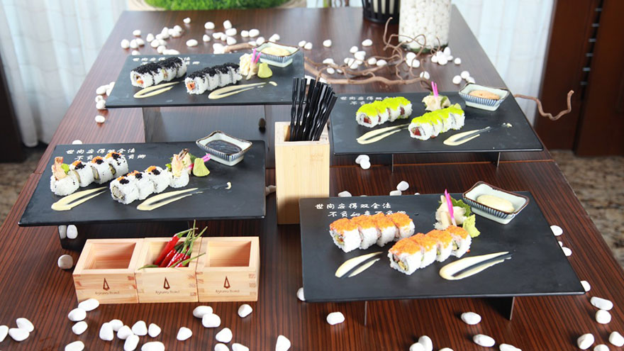 How To Throw A Sushi Dinner Party 02 